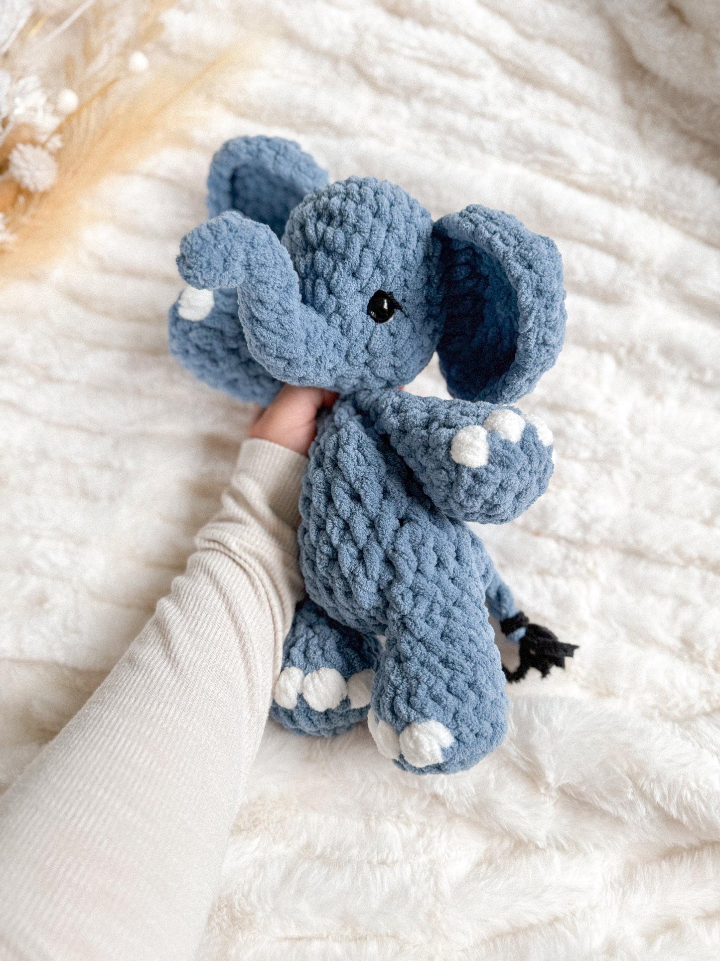Easton Elephant Snuggler crochet pattern | NO SEW crochet pattern |