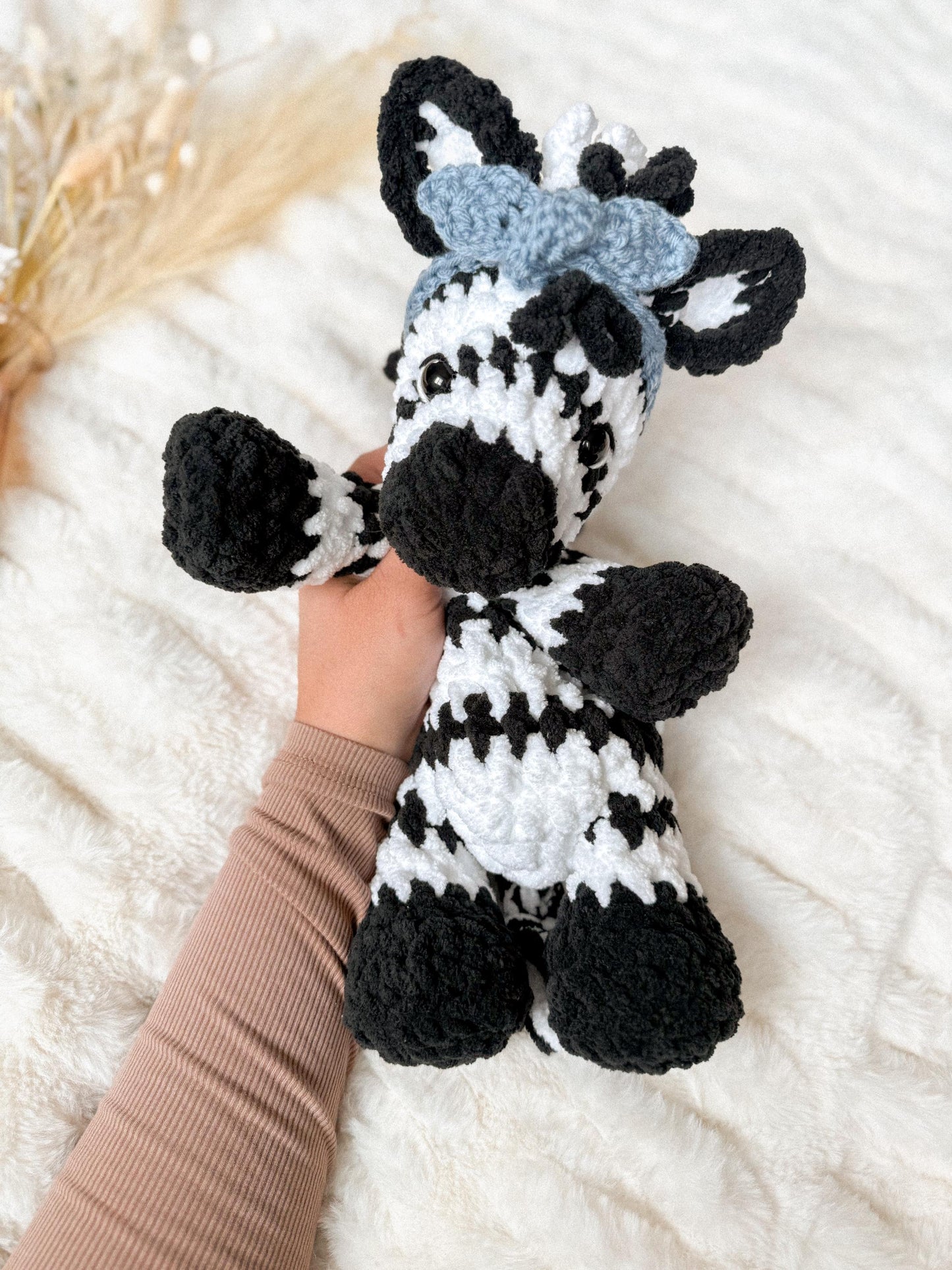 Zavannah Zebra crochet pattern | NO SEW crochet pattern |