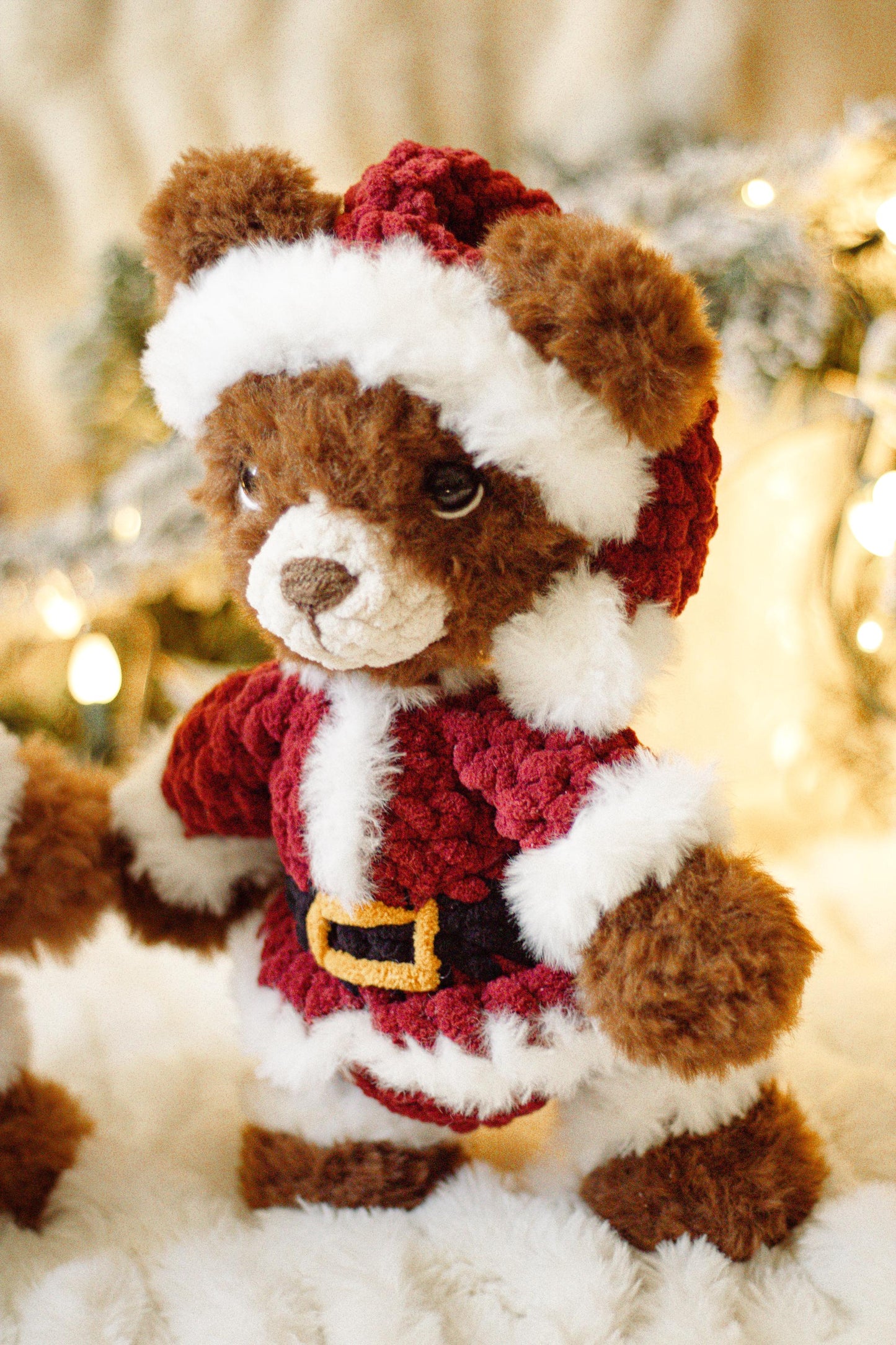 Holly & Cocoa Christmas Bear crochet pattern | NO SEW crochet pattern |