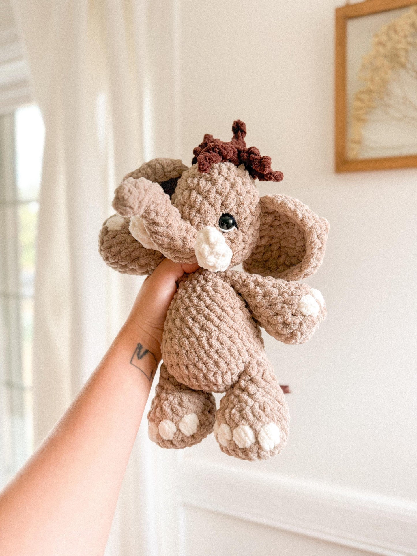 Easton Elephant plushie crochet pattern | NO SEW crochet pattern | crochet elephant | amigurumi | crochet pattern | cute crochet pattern