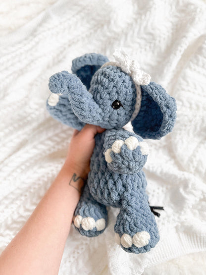 Easton Elephant Snuggler crochet pattern | NO SEW crochet pattern |