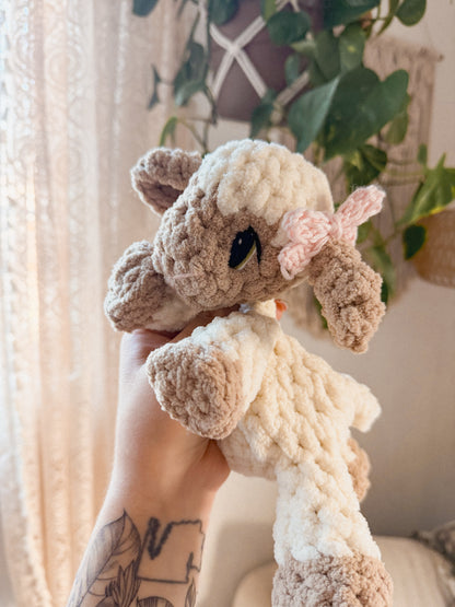 Lottie the Lamb Lovey crochet pattern | NO SEW crochet pattern |