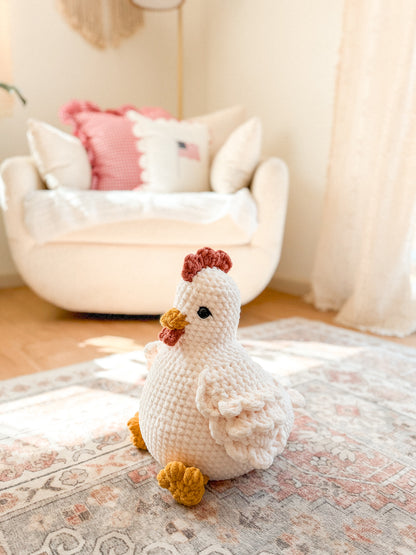 Carlee the Chicken | No Sew Crochet Pattern