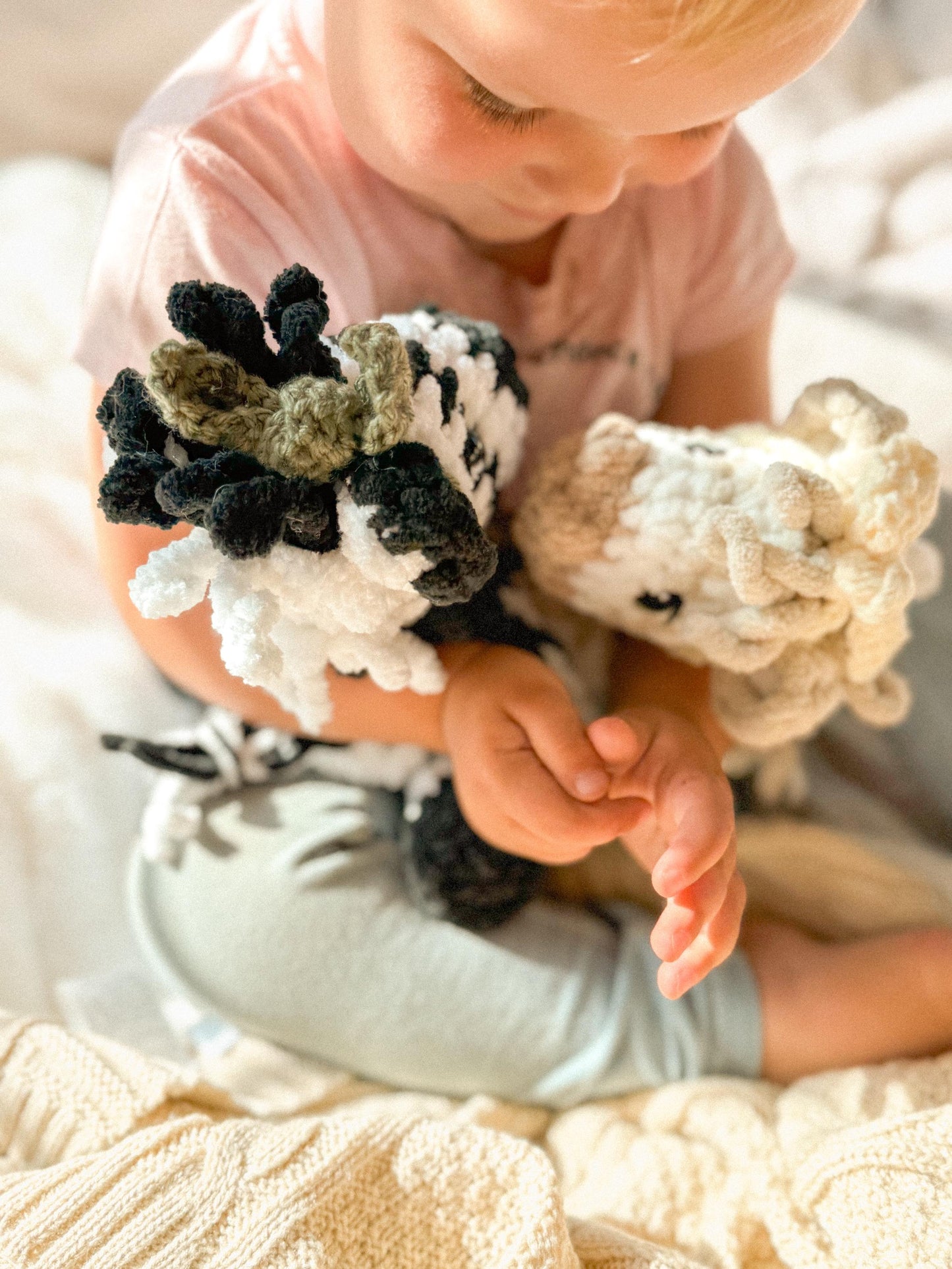 Zadie Zebra crochet pattern | NO SEW crochet pattern | crochet zebra | amigurumi | crochet pattern | cute crochet pattern