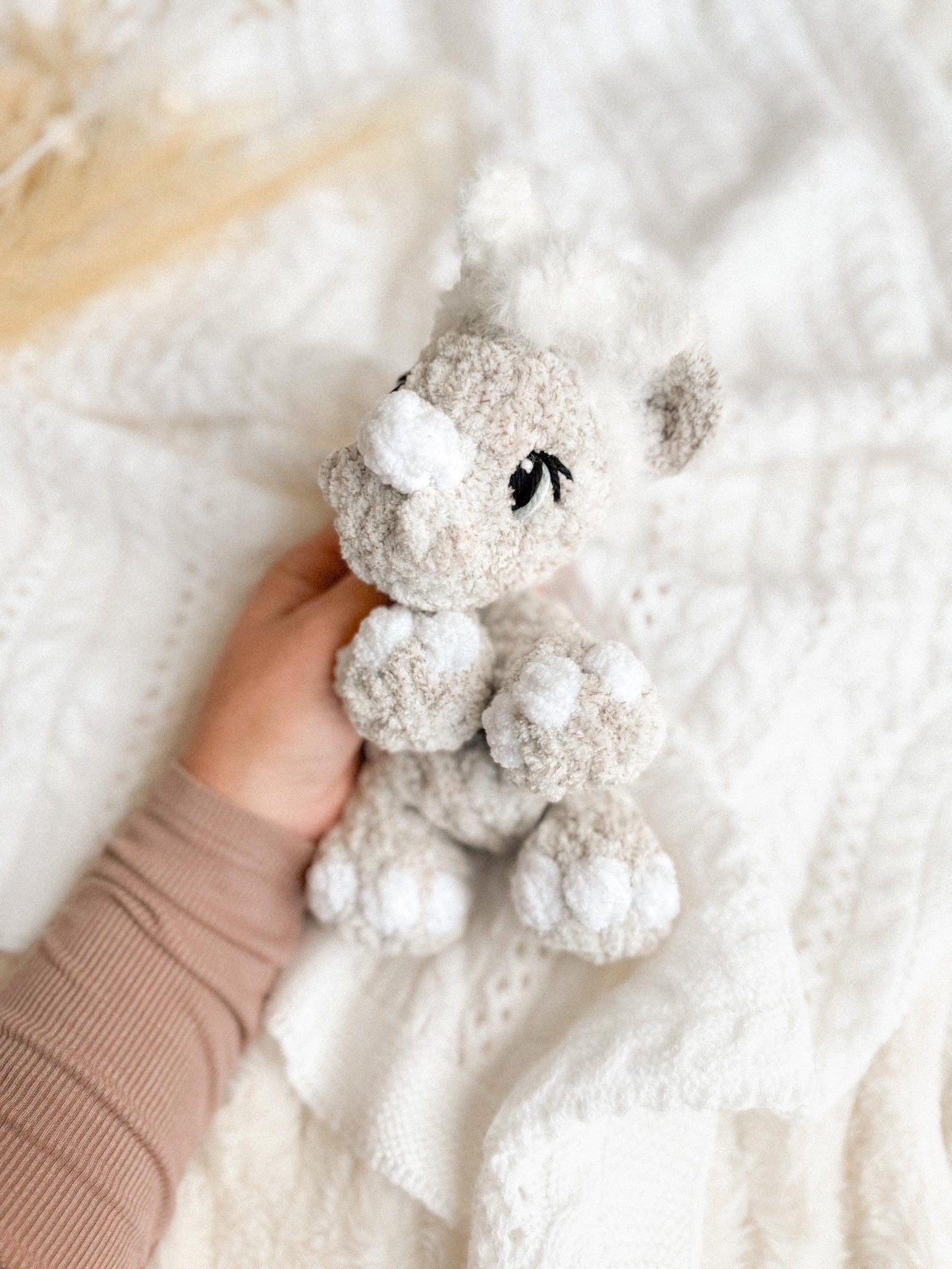 Rumble the baby Rhino crochet pattern | NO SEW crochet pattern |