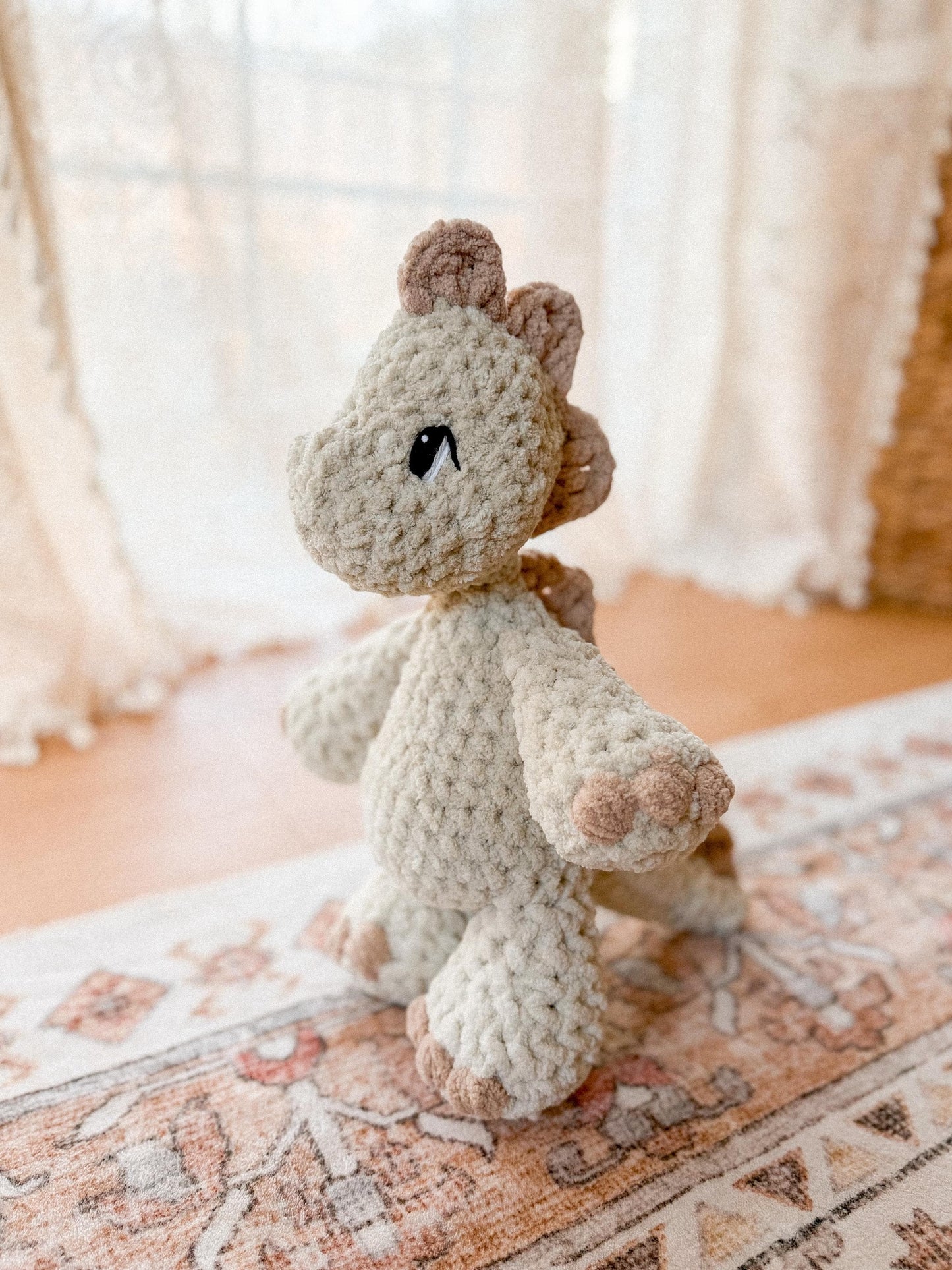 Dax Dinosaur Plushie crochet pattern | NO SEW crochet pattern | crochet dino | amigurumi | crochet dinosaur pattern | crochet pattern