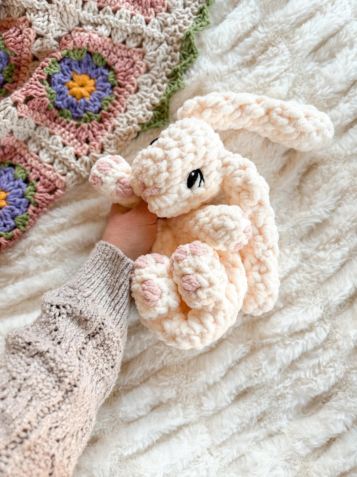 Bitsy & Bo the Baby Bunnies crochet pattern | NO SEW crochet pattern |