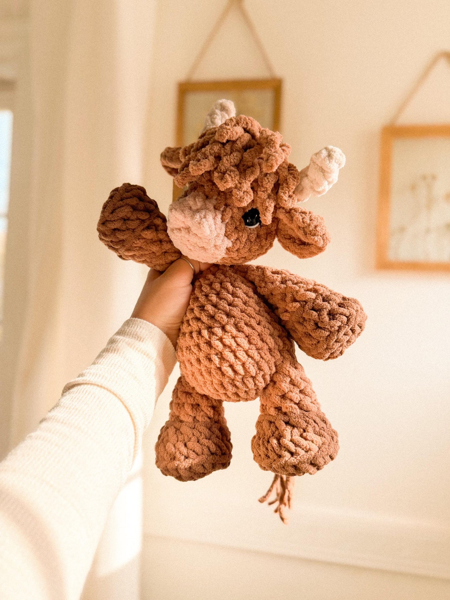 Cora Highland Cow Plushie crochet pattern | NO SEW crochet pattern |