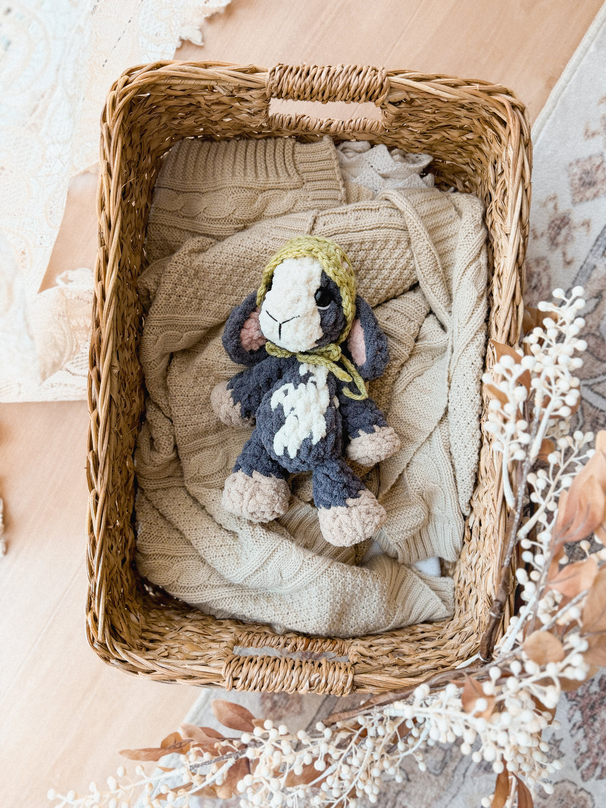 Goldie the Goat Lovey crochet pattern | NO SEW crochet pattern |