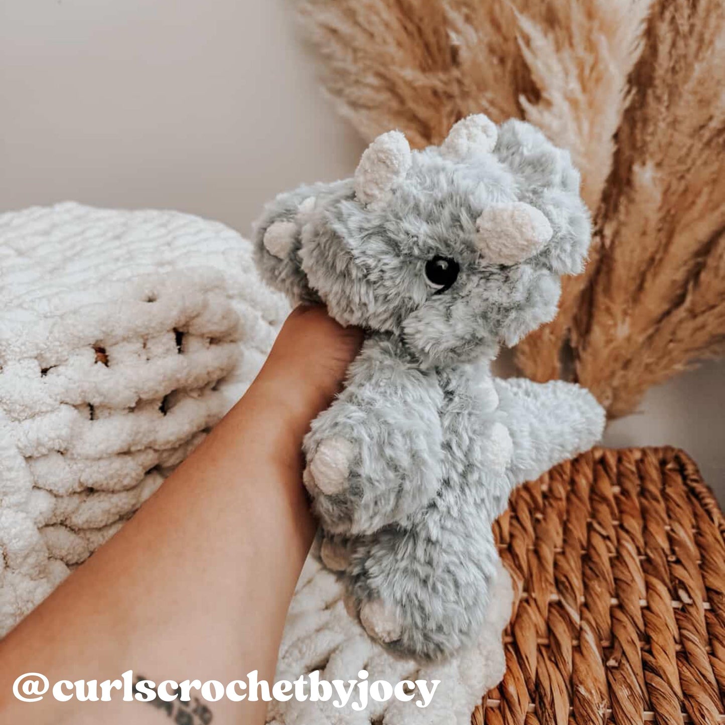 Theo Triceratops crochet pattern | NO SEW crochet pattern |