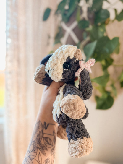 Goldie the Goat Lovey crochet pattern | NO SEW crochet pattern |