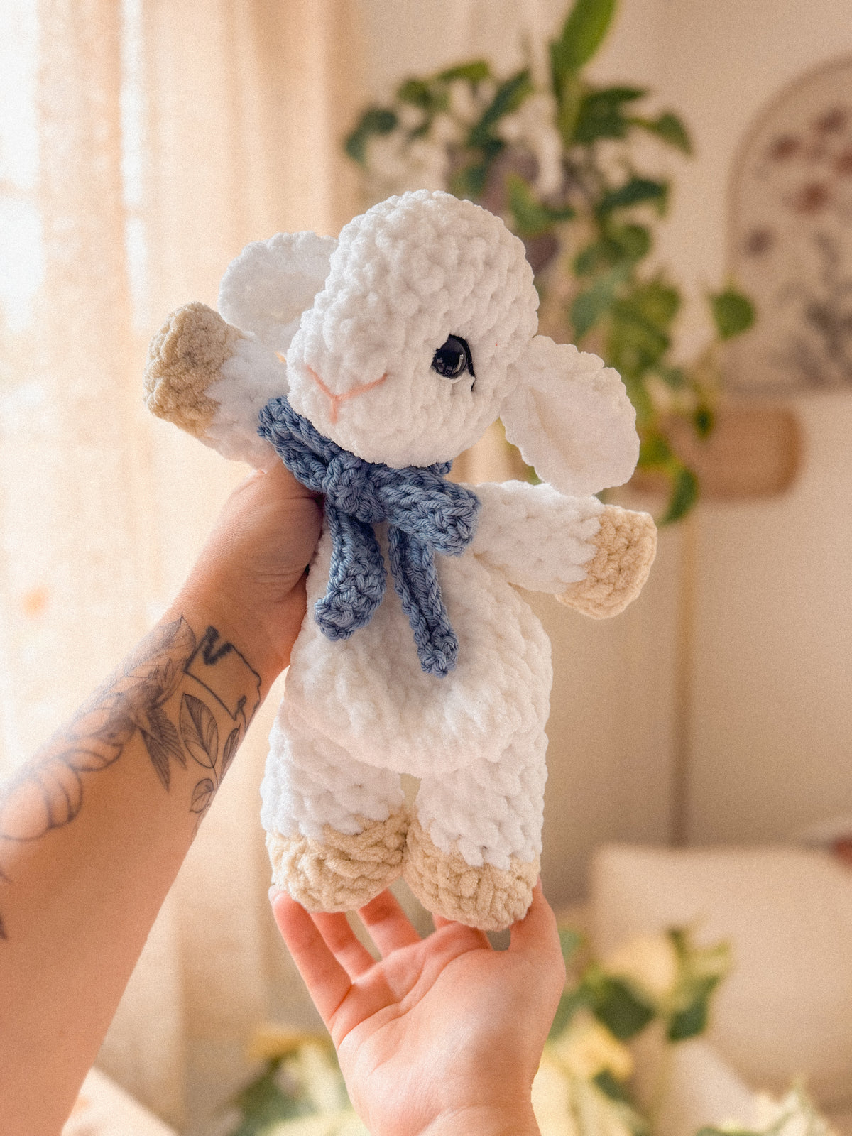 Lucy the Lamb Lovey crochet pattern | NO SEW crochet pattern |