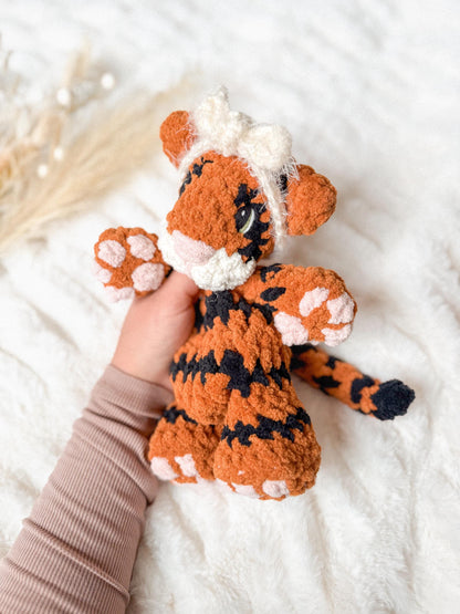 Lucas Lion & Tara Tiger crochet pattern bundle | NO SEW crochet pattern |