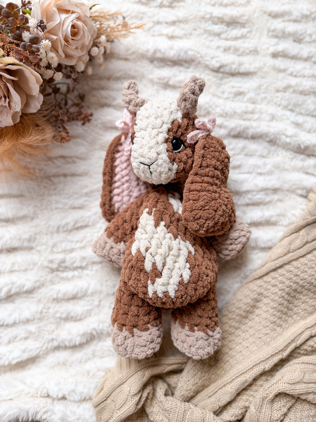 Graze the Goat Lovey crochet pattern | NO SEW crochet pattern |