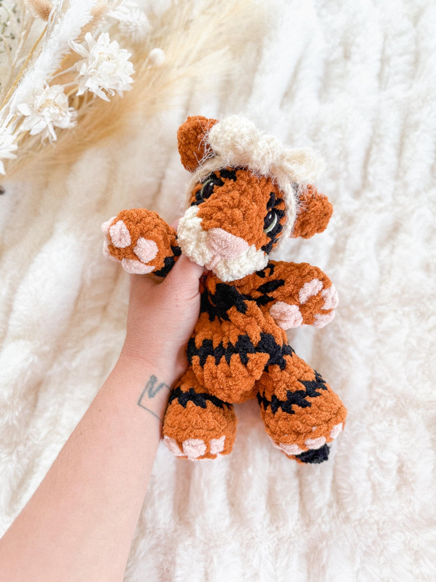 Tara Tiger crochet pattern | NO SEW crochet pattern |