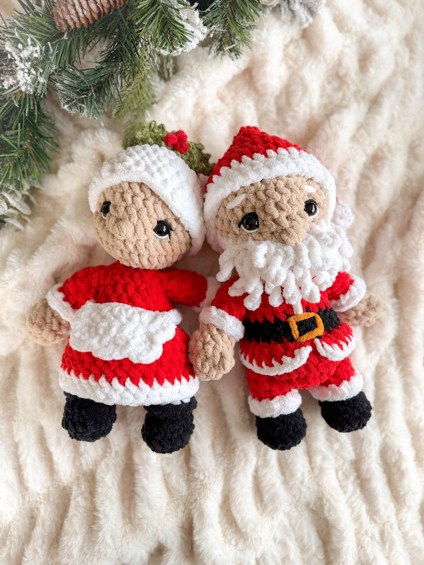 Santa & Mrs Claus crochet pattern | LOW SEW crochet pattern |