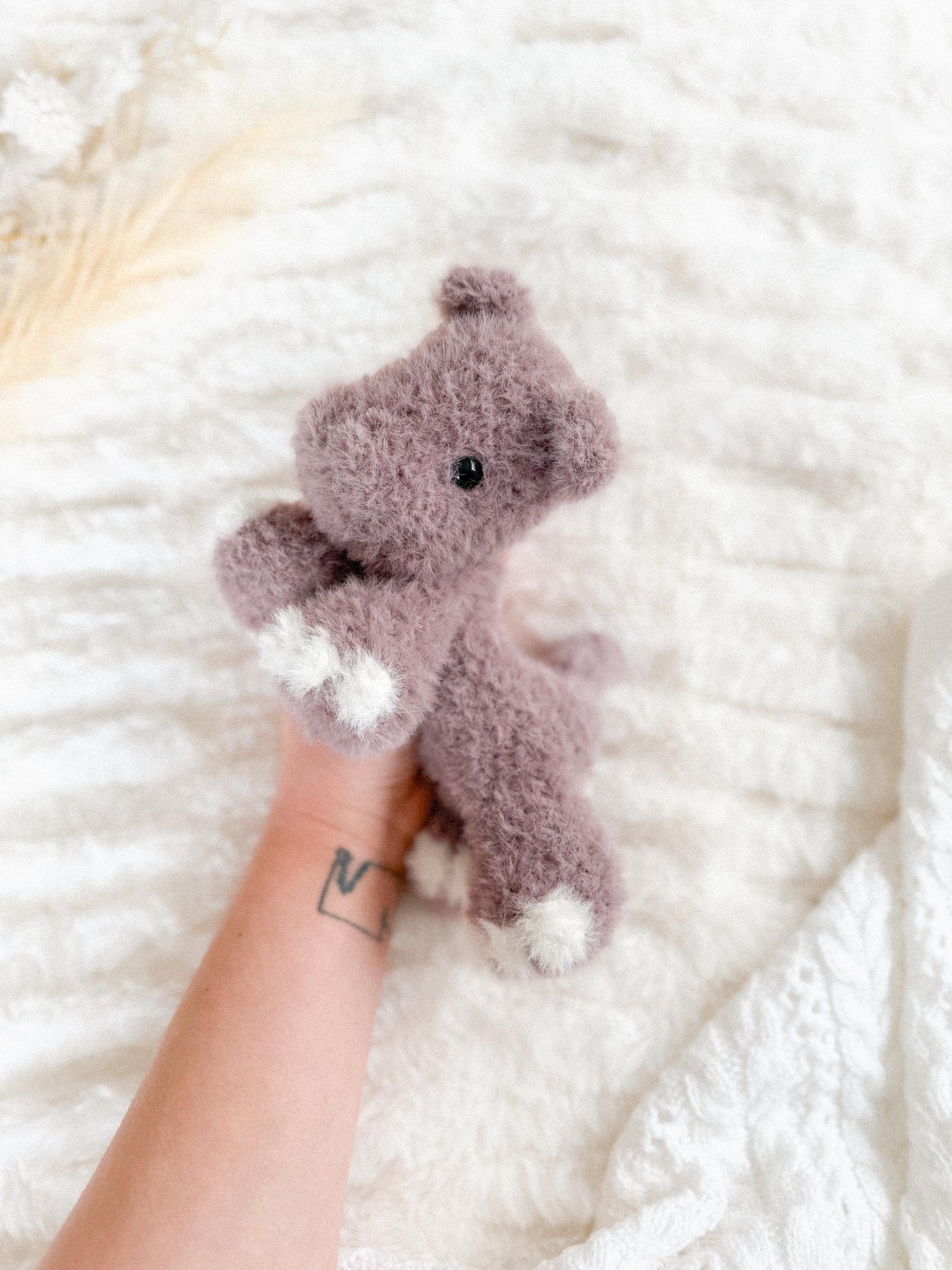 Hallie Hippo Snuggler crochet pattern | NO SEW crochet pattern |