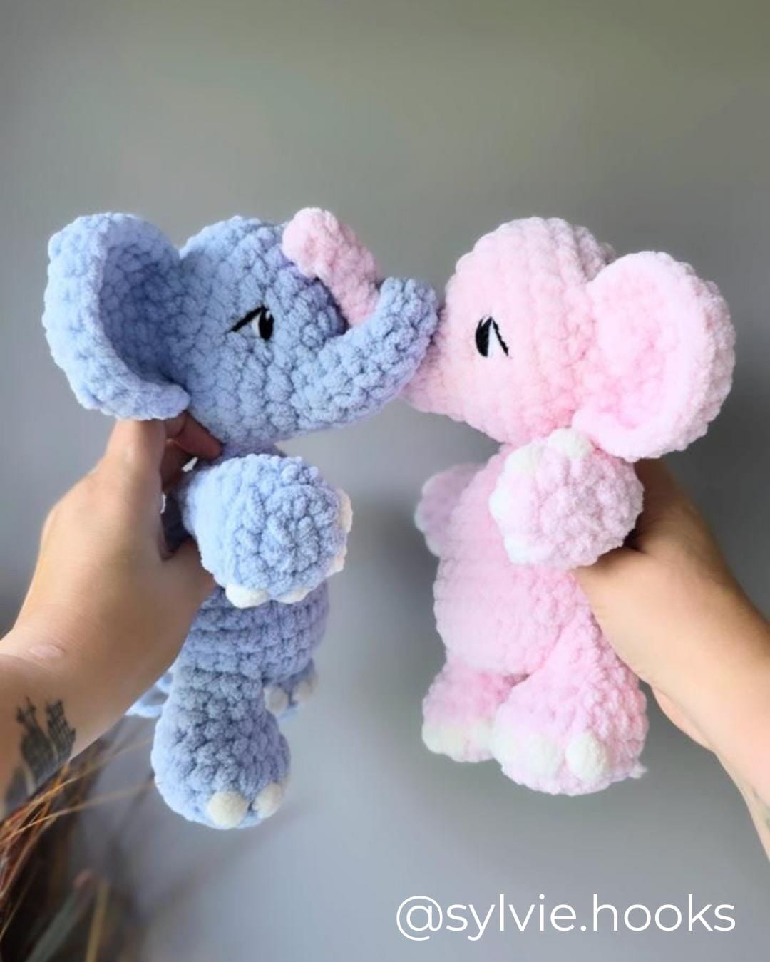 Easton Elephant plushie crochet pattern | NO SEW crochet pattern | crochet elephant | amigurumi | crochet pattern | cute crochet pattern