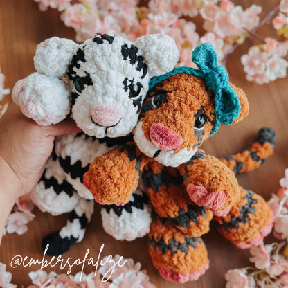 Lucas Lion & Tara Tiger crochet pattern bundle | NO SEW crochet pattern |