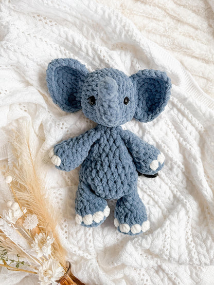 Easton Elephant Snuggler crochet pattern | NO SEW crochet pattern |