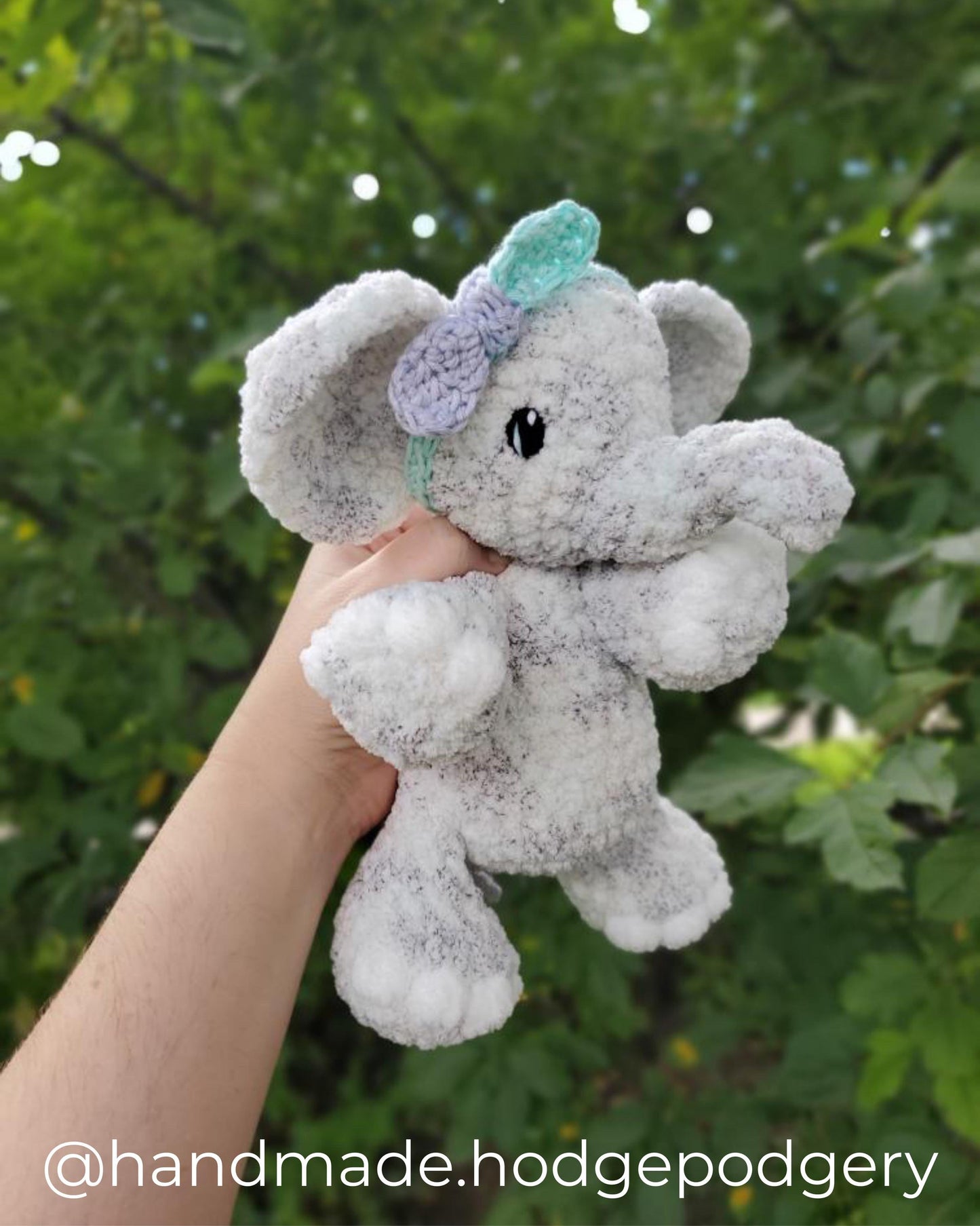 Easton Elephant plushie crochet pattern | NO SEW crochet pattern | crochet elephant | amigurumi | crochet pattern | cute crochet pattern