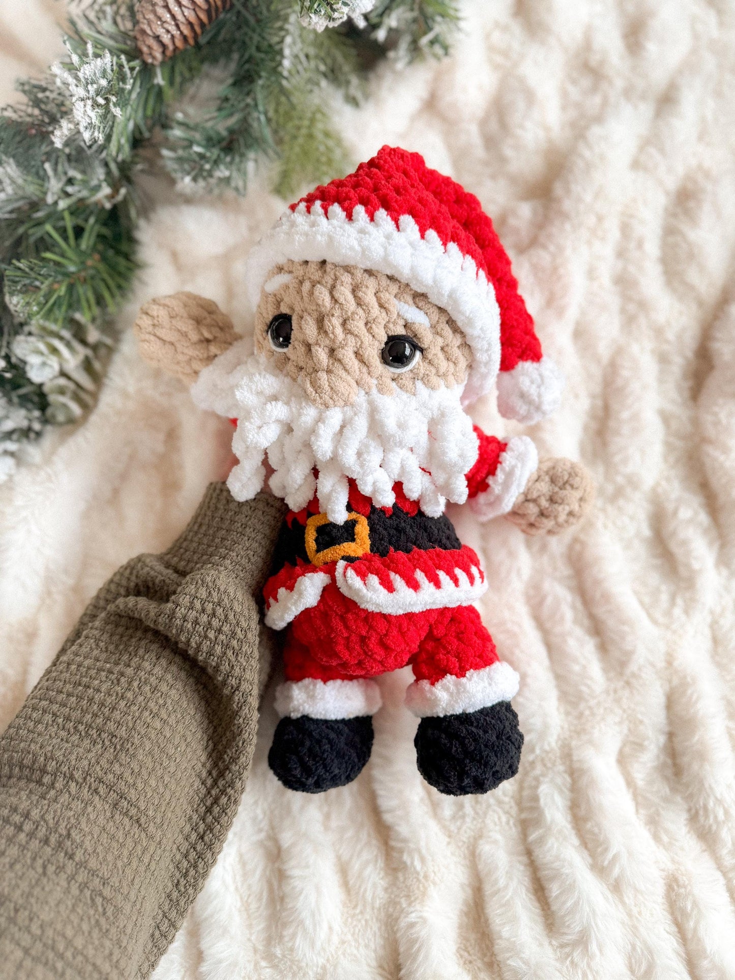 Santa & Mrs Claus crochet pattern | LOW SEW crochet pattern |