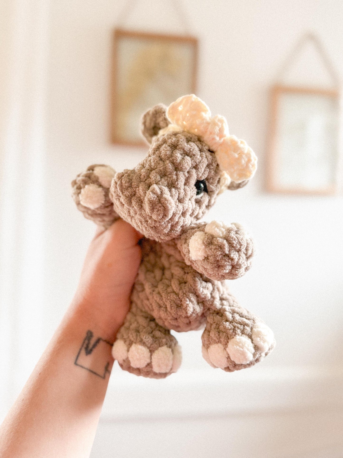 Allie the baby Hippo crochet pattern | NO SEW crochet pattern | crochet hippo | amigurumi | crochet pattern | cute crochet pattern