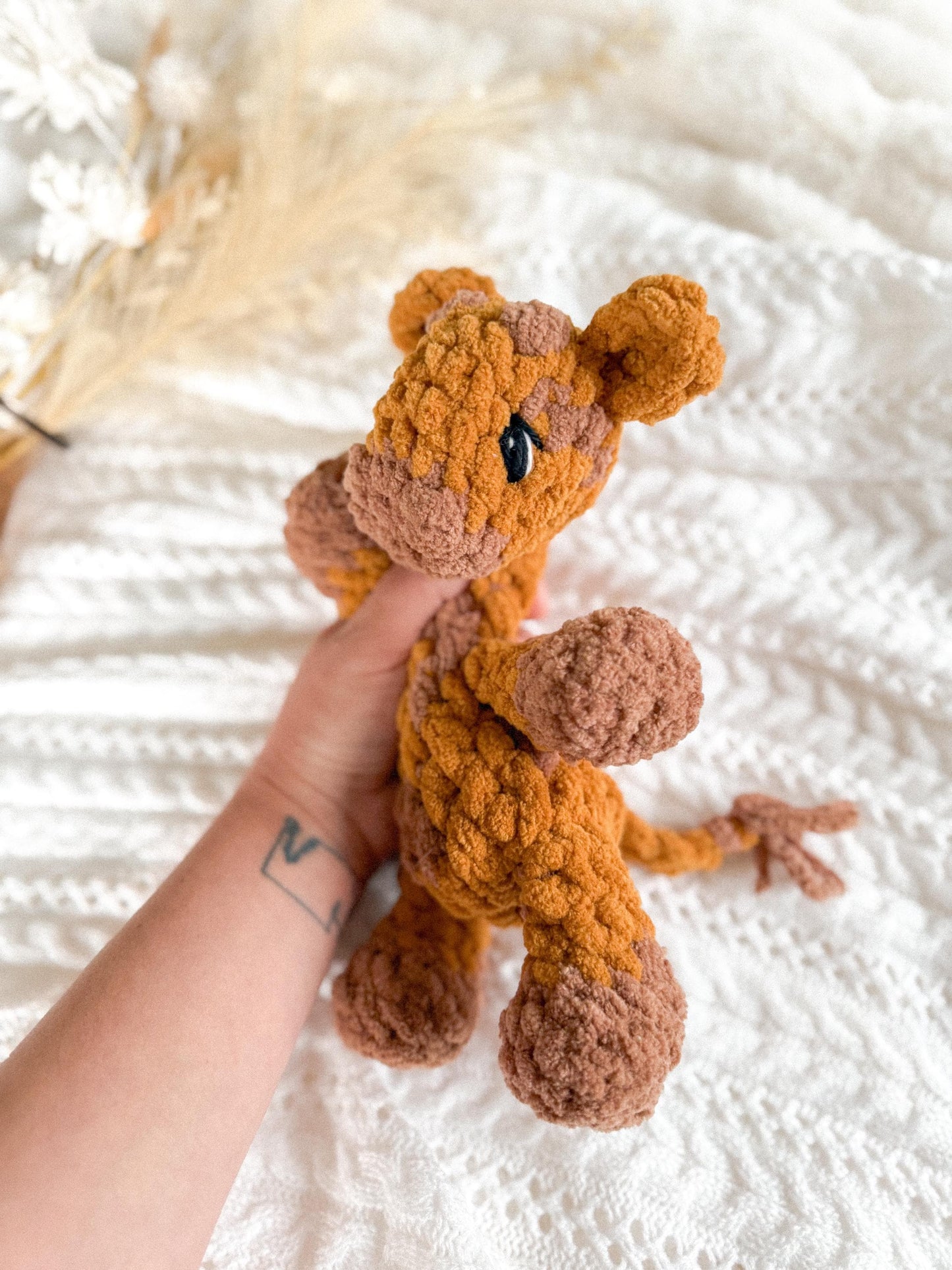 Anna the baby Giraffe crochet pattern | NO SEW crochet pattern | crochet giraffe | amigurumi | crochet pattern | cute crochet pattern